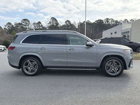 New 2026 Mercedes-Benz GLS 450 4MATIC image 2