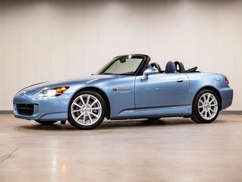 Used 2006 Honda S2000 image 25