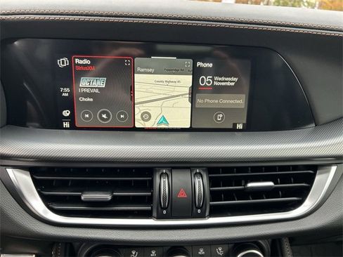 New 2025 Alfa Romeo Stelvio Sprint image 16