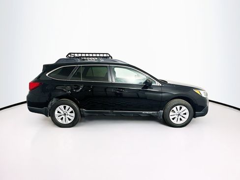 Used 2016 Subaru Outback 2.5i Premium image 10