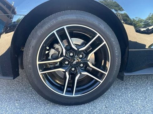 Used 2022 Ford Mustang GT Premium RWD image 14