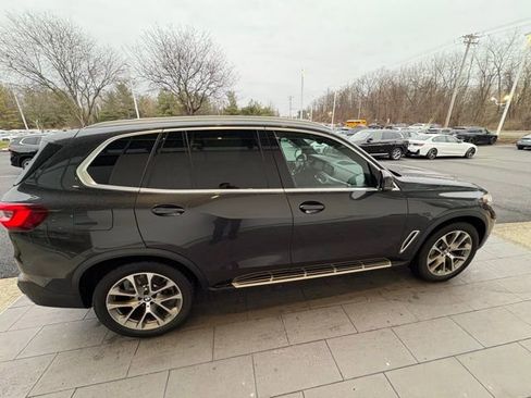 Used 2021 BMW X5 xDrive40i w/ Premium Package image 6