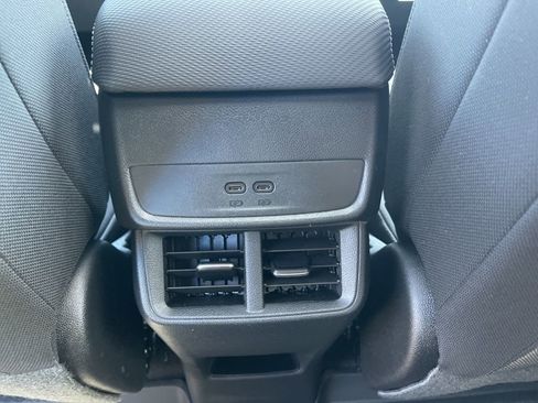 New 2026 Chevrolet Equinox LT AWD/4WD image 14