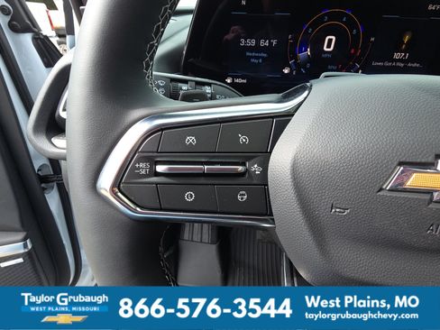 New 2026 Chevrolet Traverse LT FWD image 18