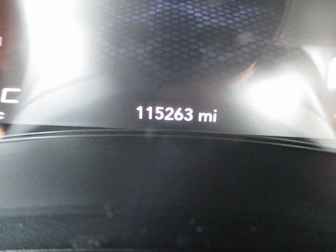 Used 2016 Dodge Charger R/T image 22