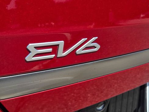Certified 2022 Kia EV6 Wind RWD image 12