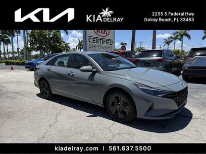 Used 2022 Hyundai Elantra SEL