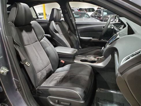 Used 2018 Acura TLX V6 w/ Technology & A-SPEC Pkg image 13