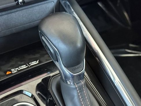 Used 2024 GMC Canyon AT4 w/ AT4 Premium Package image 34