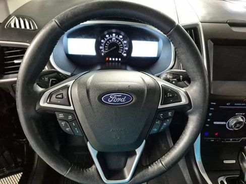 Used 2018 Ford Edge Sport w/ Equipment Group 401A AWD/4WD image 11