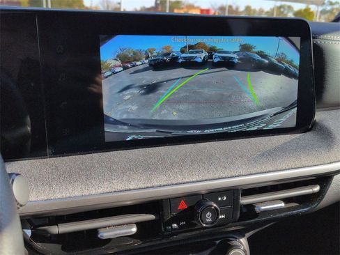 New 2026 Nissan Kicks SV image 13