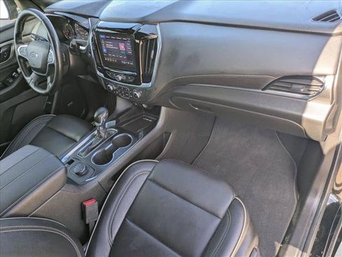 Used 2023 Chevrolet Traverse Premier w/ Redline Edition FWD image 21
