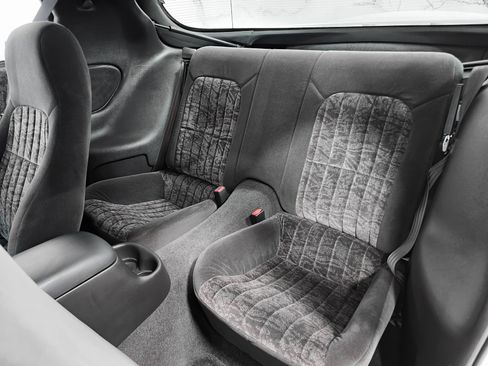 Used 2000 Chevrolet Camaro Z28 w/ SS Performance/Appearance Pkg image 33