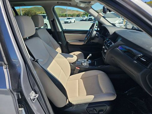 Used 2016 BMW X3 xDrive28i AWD/4WD image 10