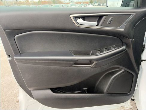 Used 2024 Ford Edge SEL w/ Convenience Package image 15