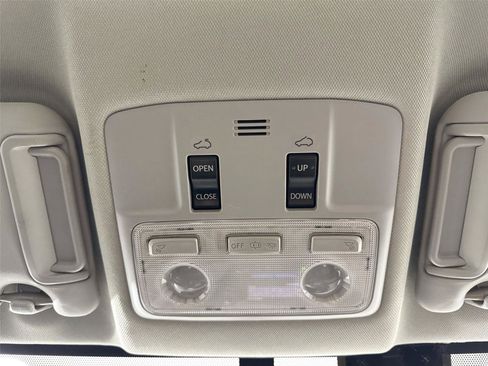 Used 2015 Toyota RAV4 XLE image 20