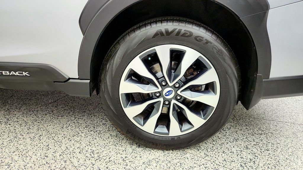 Used 2024 Subaru Outback Limited AWD/4WD image 9