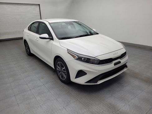 Used 2022 Kia Forte LXS w/ LXS Technology Package FWD image 13