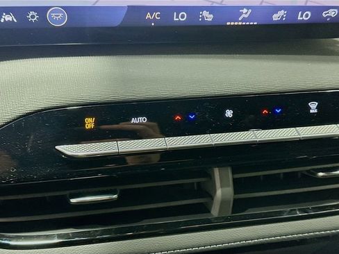 New 2026 Buick Enclave Sport Touring w/ Power Package AWD/4WD image 18
