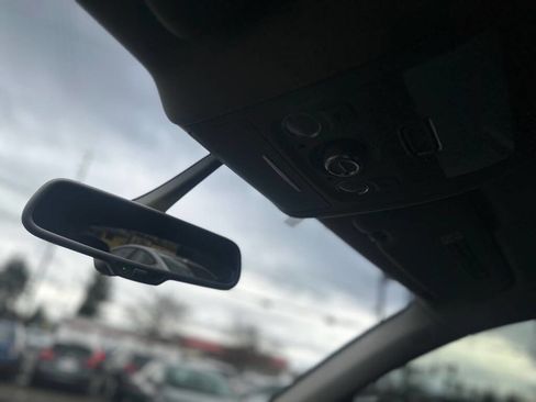 Used 2011 Audi Q5 2.0T Premium Plus image 17