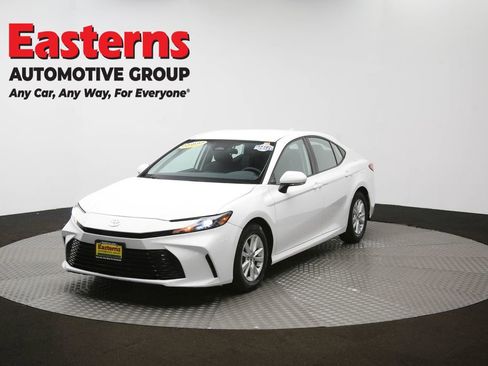 Used 2025 Toyota Camry LE FWD image 55