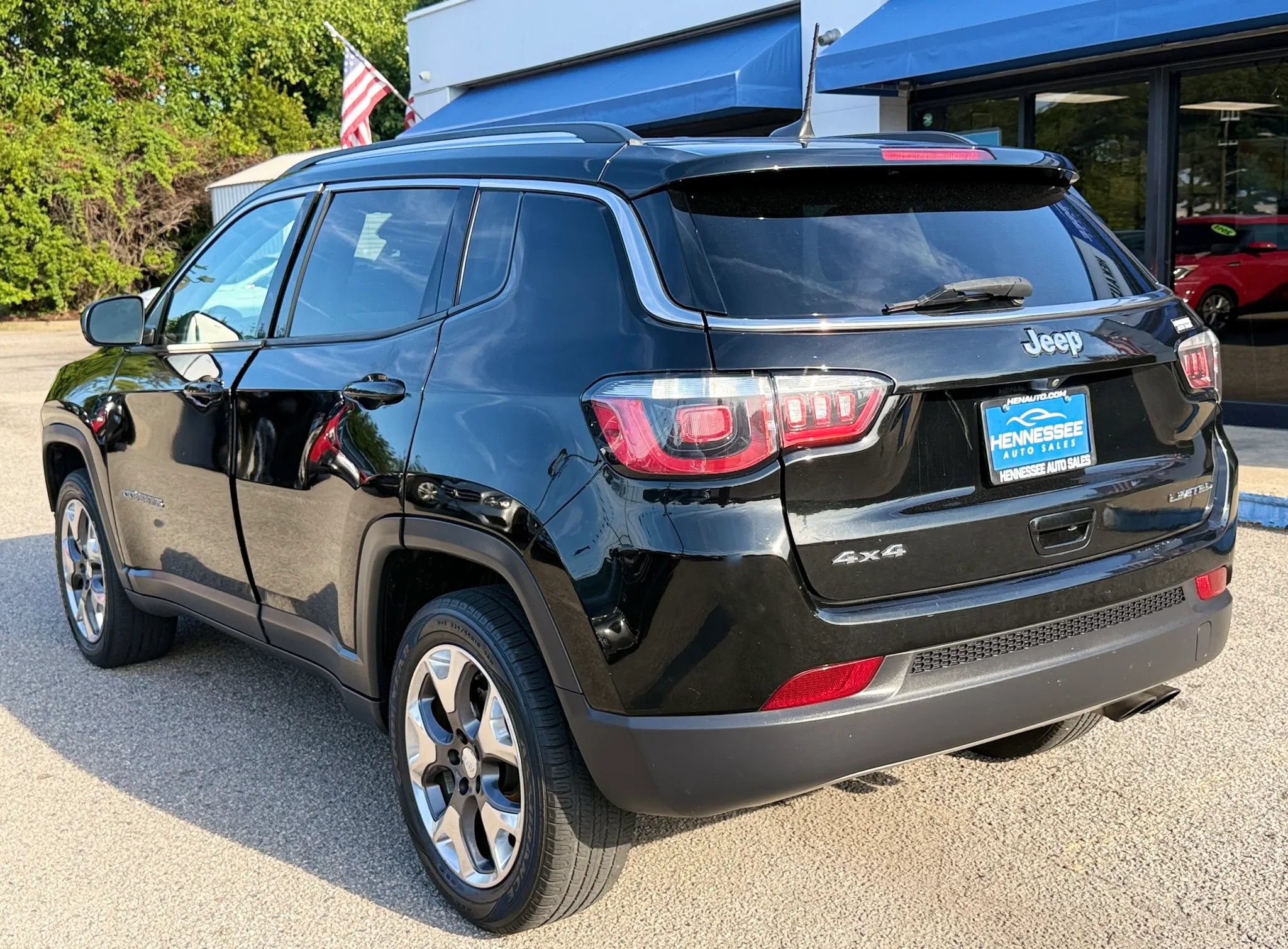 Used 2020 Jeep Compass Limited AWD/4WD image 11