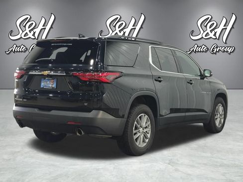 Used 2022 Chevrolet Traverse LT AWD/4WD image 19