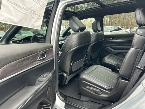 Used 2025 Jeep Grand Cherokee L Limited w/ Trailer Tow Package image 34