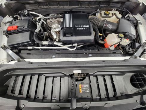 Used 2020 GMC Sierra 1500 AT4 w/ AT4 Premium Package AWD/4WD image 9