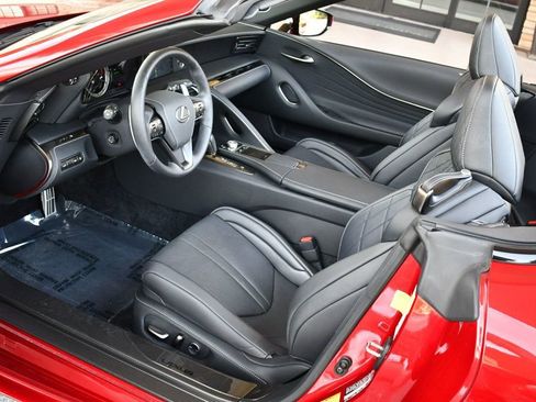 Used 2021 Lexus LC 500 Convertible image 56