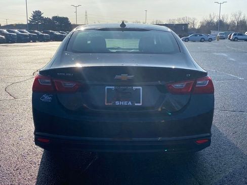 Used 2024 Chevrolet Malibu LT image 3
