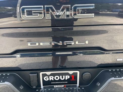 Used 2025 GMC Sierra 1500 Denali Ultimate AWD/4WD image 10