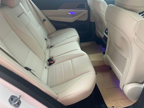 New 2026 Mercedes-Benz GLE 350 4MATIC image 14