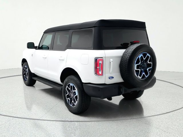 Used 2023 Ford Bronco Outer Banks AWD/4WD image 5