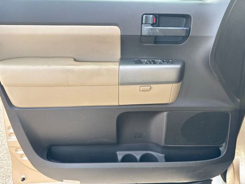 Used 2010 Toyota Sequoia SR5 image 9