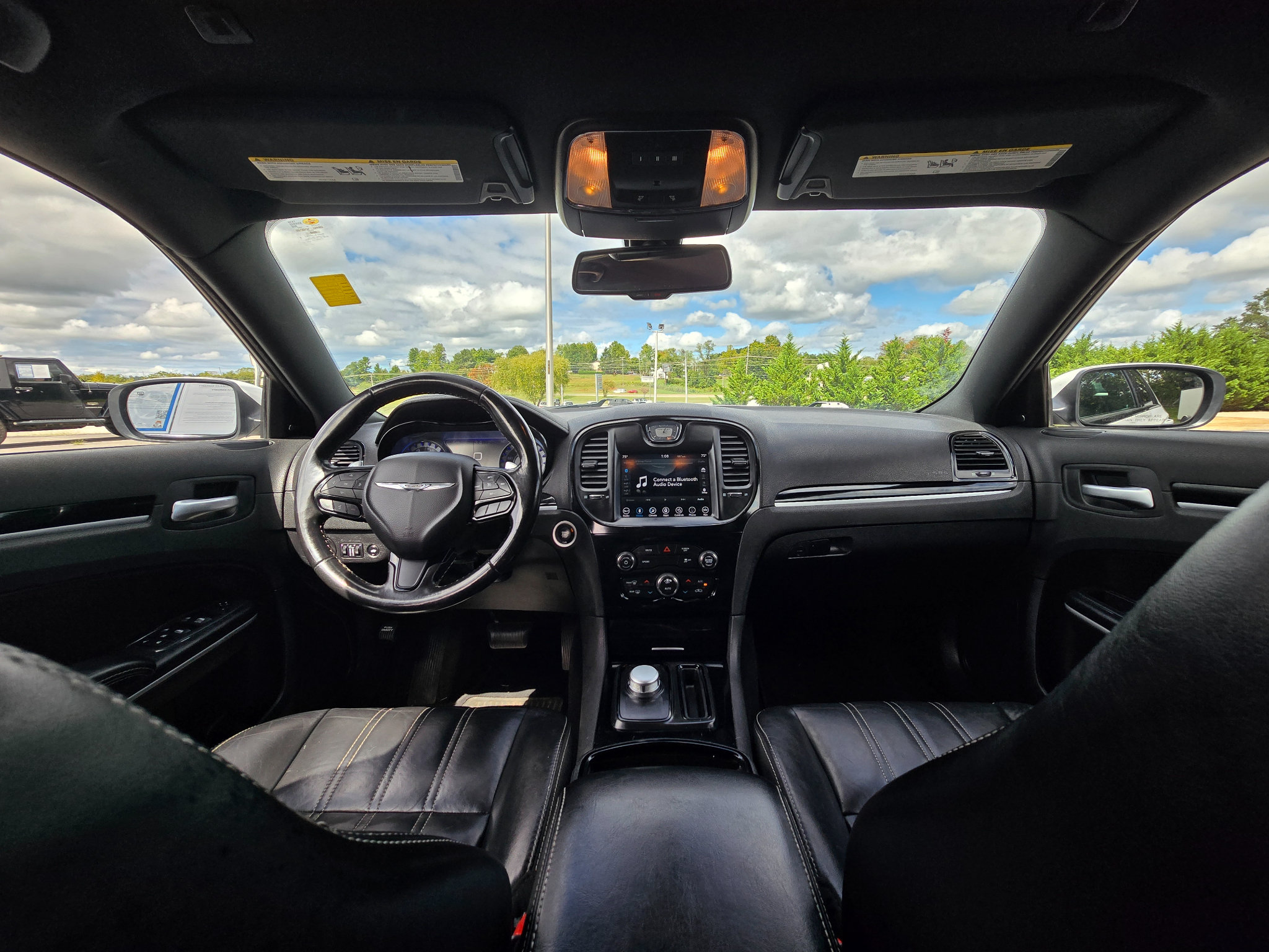 Used 2019 Chrysler 300 S RWD image 16