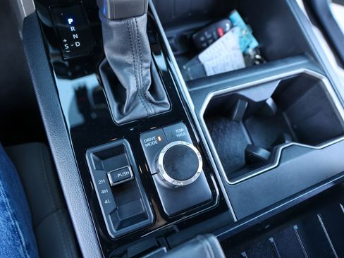 Used 2025 Toyota Tundra SR5 AWD/4WD image 26