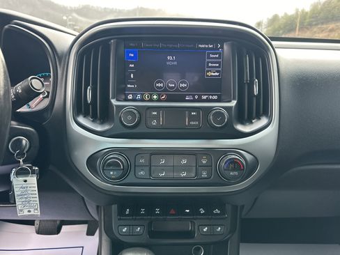 Used 2022 Chevrolet Colorado ZR2 image 12