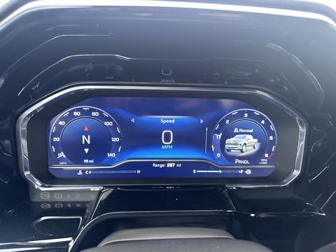 Used 2023 Chevrolet Silverado 1500 LT image 13