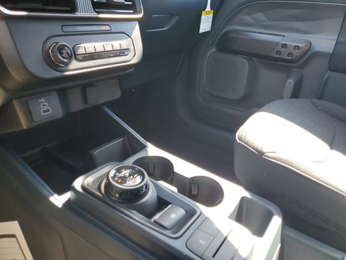 New 2026 Ford Maverick XL FWD image 20