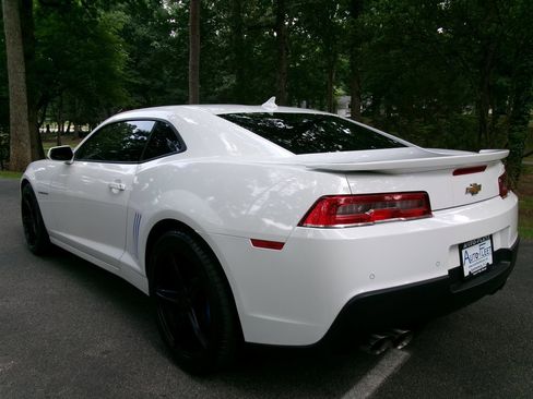 Used 2015 Chevrolet Camaro LT w/ RS Package RWD image 5