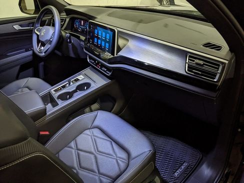 New 2026 Volkswagen Atlas Cross Sport SE image 20
