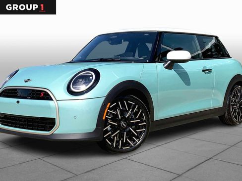 New 2026 MINI Cooper S image 1
