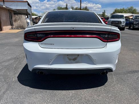 Used 2018 Dodge Charger SXT Plus w/ Beats Audio Group RWD image 4