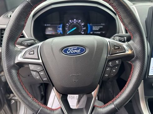 Used 2023 Ford Edge ST-Line AWD/4WD image 30