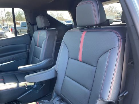 New 2026 Chevrolet Traverse RS image 44