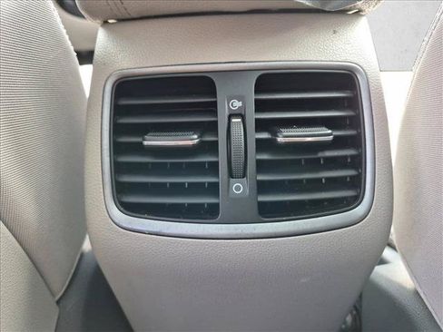 Used 2018 Hyundai Tucson Value FWD image 17
