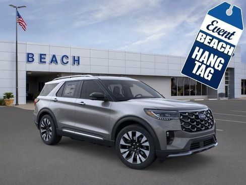 New 2026 Ford Explorer Platinum AWD/4WD image 1