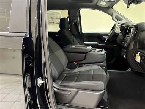 New 2026 Chevrolet Silverado 1500 Custom Trail Boss w/ LPO, Dark Essentials Package image 23