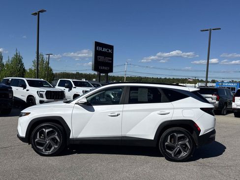 Used 2023 Hyundai Tucson SEL w/ Cargo Package AWD/4WD image 3